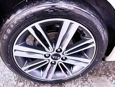 Продажа авто: Kia Morning: 2017 г., Автомат, Бензин, Хэтчбэк — 4