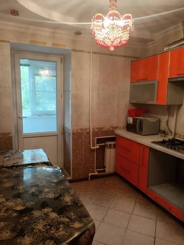 аренда помещения на ошском рынке: 1 комната, Агентство недвижимости, Без подселения, С мебелью полностью