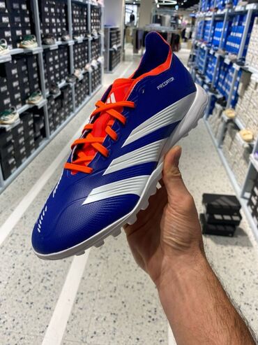 Бутсы: Сороконожки adidas Predator Размер 41 41.5га тушот