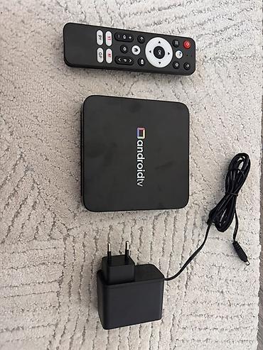 pojacivac za internet: Nov kineski box ide u kompletu sa svom opremom . Android TV Box – — 2