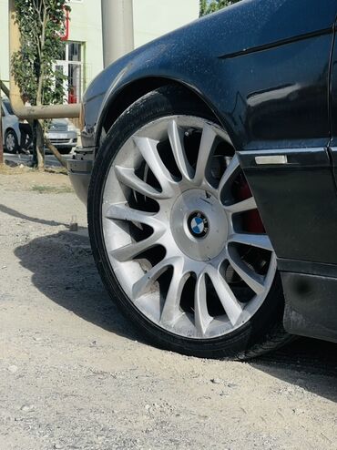 r19: İşlənmiş Disk təkər BMW 275 / R 19, 5 Boltlu
