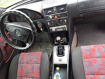 chevrolet eguinox: Mercedes-Benz C-Class: 1996 г., Бензин, Седан — 5