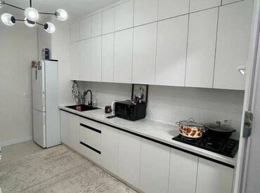 продаю квартиру ленинградская: 1 комната, 44 м², 106 серия улучшенная, 14 этаж, Евроремонт