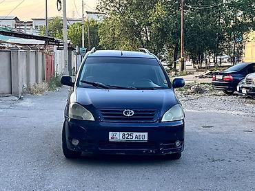 Унаа сатуу: Toyota Ipsum: 2002 г., Кол менен иштөөчү, Дизель, Вэн/Минивэн — 3