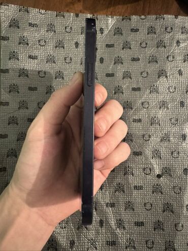 Apple iPhone: IPhone 12, Б/у, 128 ГБ, Наушники, Зарядное устройство, Чехол, 79 % — 5