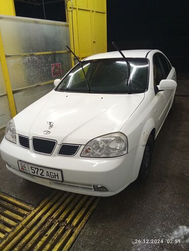 Daewoo: Daewoo Lacetti: 2002 г., 1.5 л, Робот, Бензин, Седан