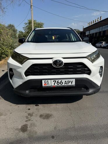 аренда авто с выкупом: Toyota RAV4: 2020 г., 2.5 л, Автомат, Бензин, Внедорожник