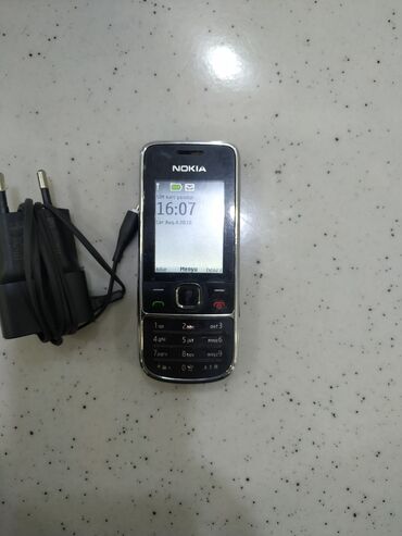 Nokia: Nokia 2700 Classic Orjinal teli Ela vəziyyətdədir heç bir prablemi