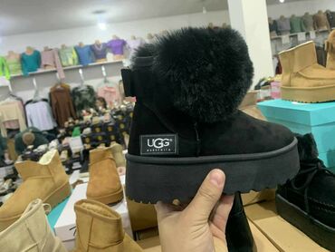 Ugg obuća: Ugg čizme — 2