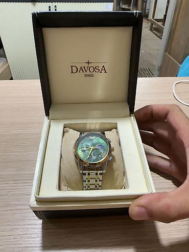 aypara: Davosa Swiss saat – orijinal qablaşdırmada. Xüsusiyyətlər: - Korpus — 1