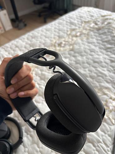 левый наушник: Logitech Zone Vibe 100 — легкие беспроводные наушники с микрофоном для — 3