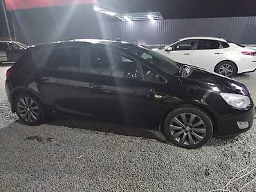 Opel: Opel Astra: 2010 г., 1.8 л, Механика, Хэтчбэк — 4