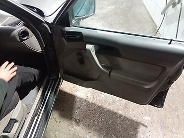 BMW: BMW 5 series: 1993 г., 2 л, Механика, Бензин, Седан — 11