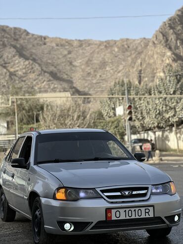 покрышка на ниву: Daewoo Nexia: 2012 г., 1.5 л, Механика, Бензин