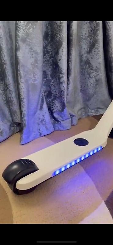 yamaha az: Uşaq skuterı – LED işıqlı, üçtəkərli - Gündüz və axşam gəzintiləri — 1
