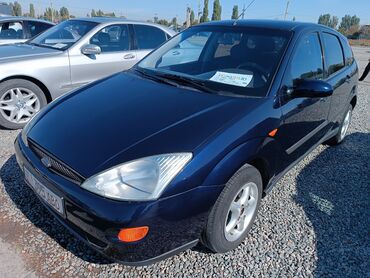 автомобил жаз: Ford Focus: 2002 г., 1.6 л, Механика, Бензин, Хетчбек