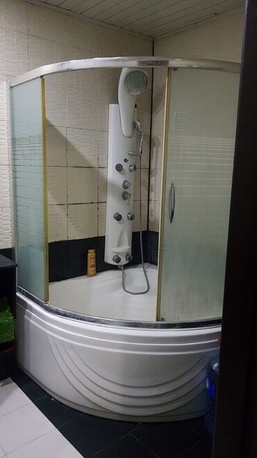 Uzunmüddətli kirayə mənzillər: Kiraye menzil verilir otağ yoldaşı kimi qalmaq telebe xanım bey ve — 26