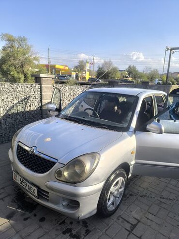 runx alex: Toyota Дуэт: 2003 г., 1 л, Автомат, Бензин, Хетчбек