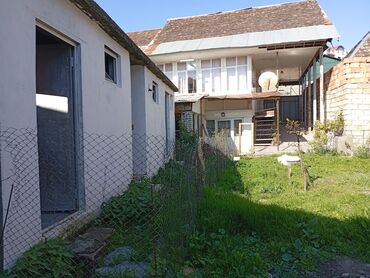Həyət evləri və villaların satışı: 4 otaqlı, 59 kv. m, Kredit yoxdur, Orta təmir — 6