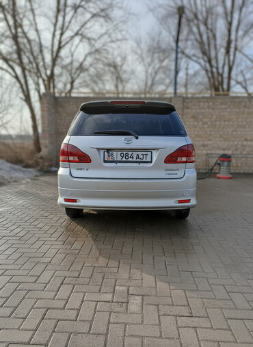 Toyota: Toyota Ipsum: 2003 г., 2.4 л, Автомат, Бензин, Минивэн — 2