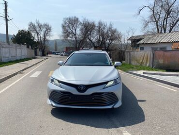 naushniki jbl everest 710: Toyota Camry: 2018 г., 2.5 л, Вариатор, Гибрид, Седан