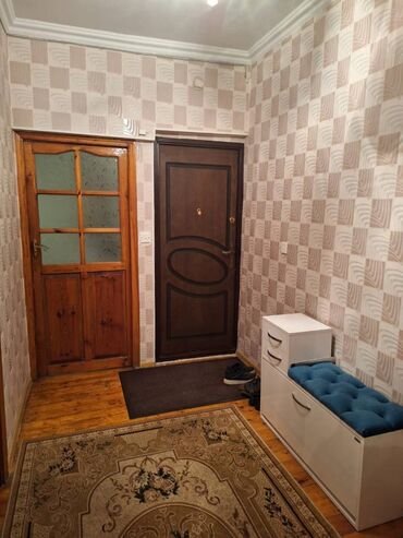 Köhnə tikili: Bakı, Yeni Günəşli Massiv D, 4 otaqlı, Köhnə tikili, m. Xalqlar Dostluğu, 100 kv. m — 10