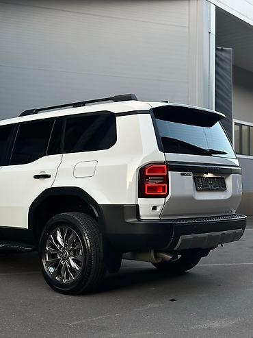 ланд грузер прадо: Toyota Land Cruiser Prado: 2024 г., 2.4 л, Автомат, Бензин, Внедорожник — 7