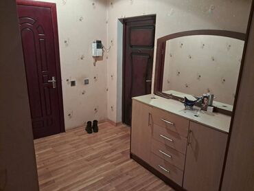 Uzunmüddətli kirayə mənzillər: DİQQƏT MAKLERLƏR NARAHAT ETMƏSİN ÖDƏNİŞ ETMİRİK! Mənzil Yeni Yasamalda -da lalafo.az — 9 Uzunmüddətli kirayə mənzillər: DİQQƏT MAKLERLƏR NARAHAT ETMƏSİN ÖDƏNİŞ ETMİRİK! Mənzil Yeni Yasamalda — 9