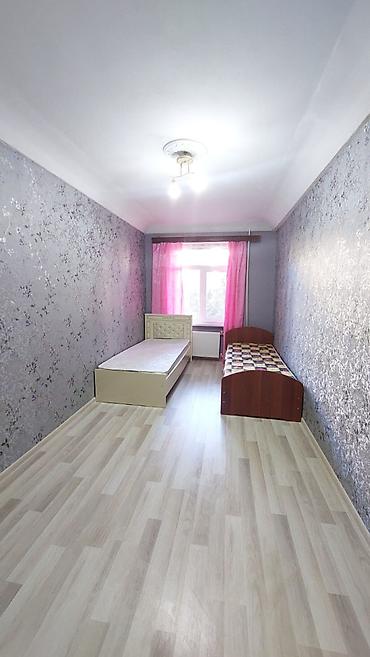 qubada satilan evler: Bakı, 2 otaqlı, Köhnə tikili, m. Neftçilər, 46 kv. m — 4