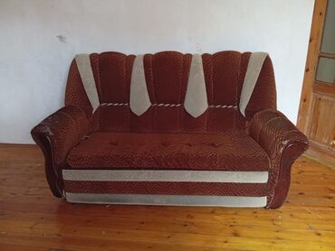 деревянный диван: Divan, 2 kreslo