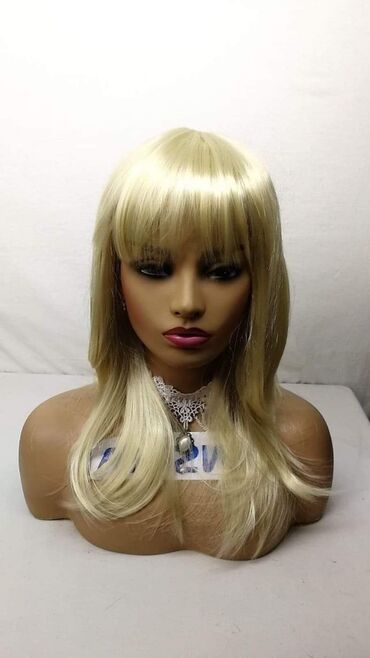 Perike i klipse: Perika
Cena 3200 din na lalafo.rs — 15 Perike i klipse: Perika
Cena 3200 din — 15