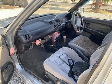 бартавой сапог: Nissan March: 2000 г., 1.3 л, Автомат, Бензин, Универсал — 6