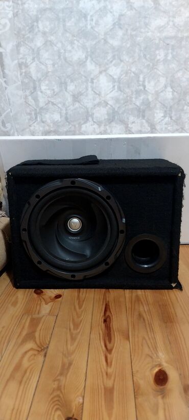 Avtomobil üçün soyuducular: Kenwood subwoofer qutusu (bass kabineti) - Marka/model: Kenwood (ön