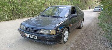 запчасти на ниссан примеру: Nissan Primera: 1992 г., 2 л, Механика, Бензин, Хэтчбэк