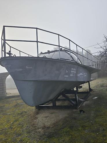 Su maşınları: "Strij" kater: - Layihə: 1390 - Material: tam metal korpus, qalın — 2