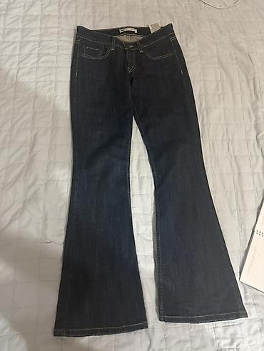 boot: Трендовые джинсы 2026 Средняя посадка, актуальный фасон bootcut с — 2