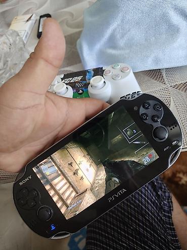 ps vita oyun konsolu: Sony PS Vita (əl konsolu) + simsiz gamepad dəsti - Model: Sony PS — 3