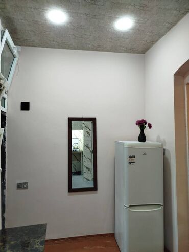 Uzunmüddətli kirayə evlər: 35 kv. m, 1 otaqlı, Qaz, İşıq, Su -da lalafo.az — 12 Uzunmüddətli kirayə evlər: 35 kv. m, 1 otaqlı, Qaz, İşıq, Su — 12