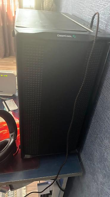 Masaüstü kompüterlər və iş stansiyaları: PC: * i5-12400F * RTX 4060 8GB * 16GB DDR4 RAM * 1TB Kingston NVMe — 4