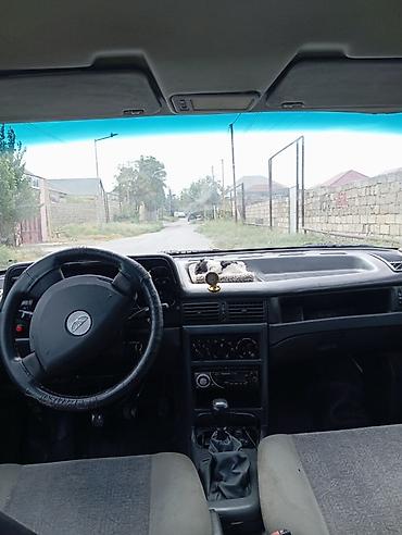 daewoo stop: Daewoo Nexia: 1.5 l | 2005 il Sedan — 5