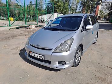Toyota WISH: 2003 г., 1.8 л, Автомат, Бензин, Универсал