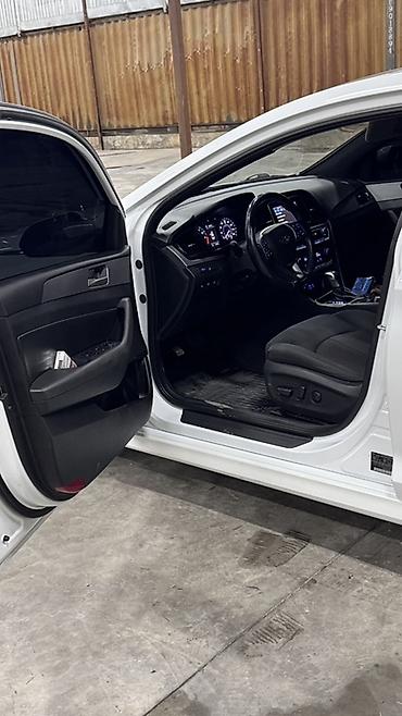 Hyundai Sonata: 2018 г., 2.4 л, Автомат, Бензин, Седан — 9