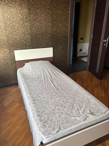 Digər mebel: TehiTek kravat. 140azn. matras var bazasi yoxdu ünvan 28 May*Tehi