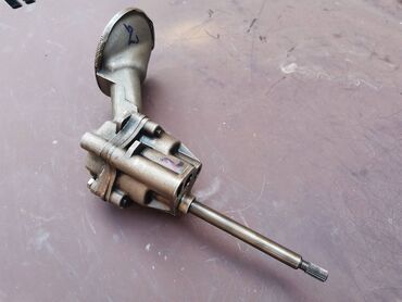 Auto delovi: Uljna pumpa Lada 2121,21213,21214 Niva br.2. Polovno, ocuvano. Skinuto — 11