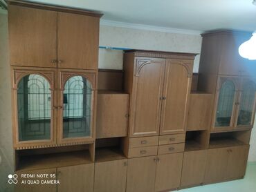 полки для телевизора: Зал үчүн гарнитур, Колдонулган, Өзү алып кетүү