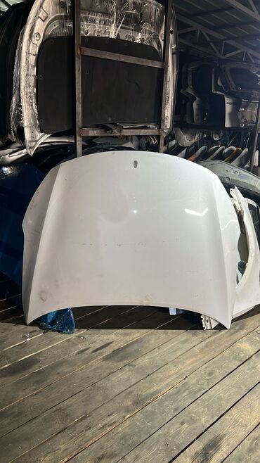 Другие детали кузова: Запчасти для Hyundai (оригинал) В наличии на фото: - Переднее крыло — 8