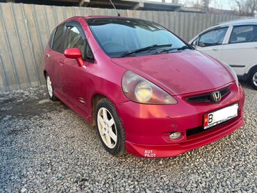 фит алмашам: Honda Fit: 2002 г., 1.3 л, Вариатор, Бензин, Хетчбек