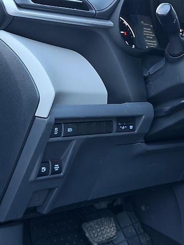 Toyota: Toyota Sienna: 2021 г., 2.5 л, Гибрид, Минивэн — 22