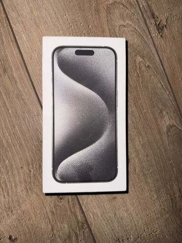прочный телефон: IPhone 15 Pro, Б/у, 256 ГБ, Black Titanium, Коробка, 87 %
