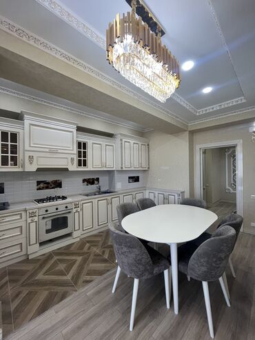 Продажа квартир: 4 комнаты, 165 м², Элитка, 8 этаж — 7